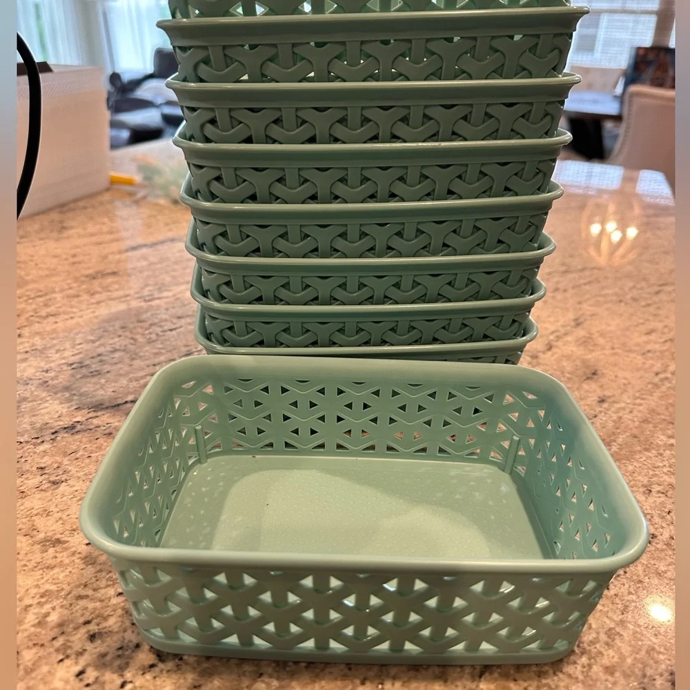 Room Essentials storage baskets - Picture 3 of 3
